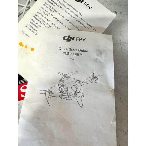 DJI FPV Goggles V2, Remote Controller Racing Drone Set with MicroSD Card - Picture 10 of 10